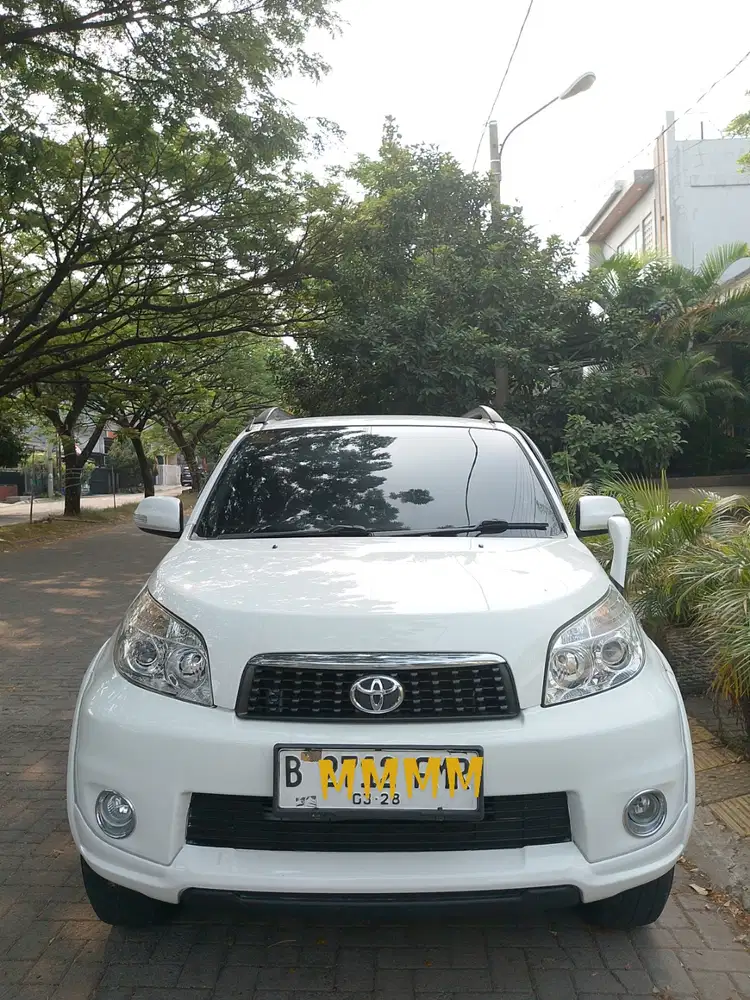 Toyota Rush 2012 Bensin