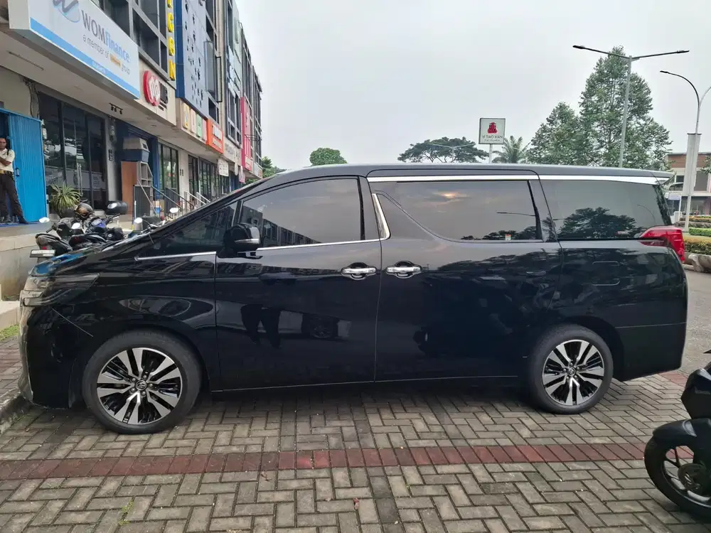 Toyota Alphard 2023 Bensin