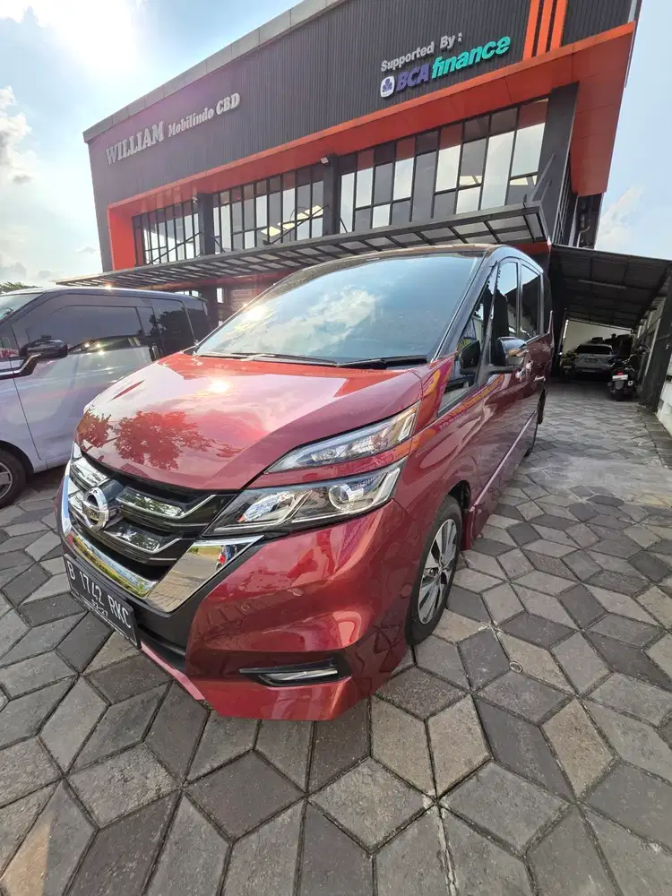Nissan Serena HWS 2.0L A/T 2022
