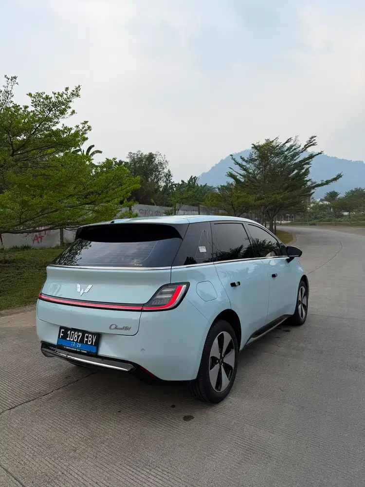 Wuling Cloud EV 2024 Listrik