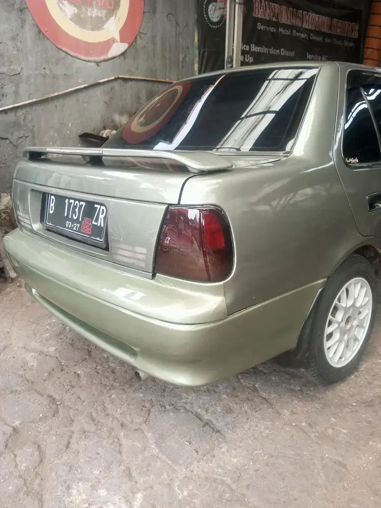 Suzuki Esteem 1993 Bensin