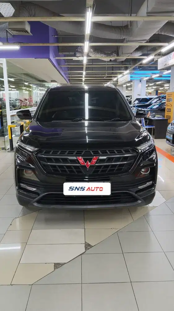 Wuling Almaz  exlusive 7 seater at 2022