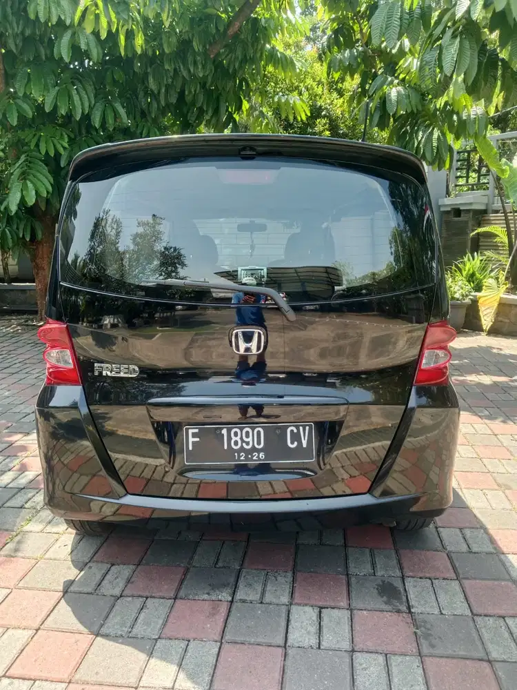 Honda Freed 2011 Bensin