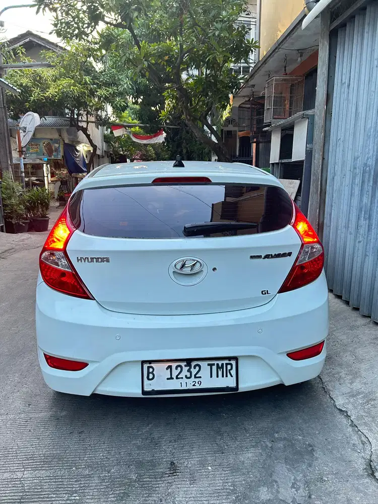 Hyundai Grand Avega 2012 Bensin