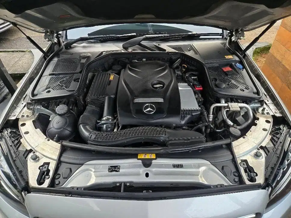 Mercedes-Benz C200 W205 2014 Bensin
