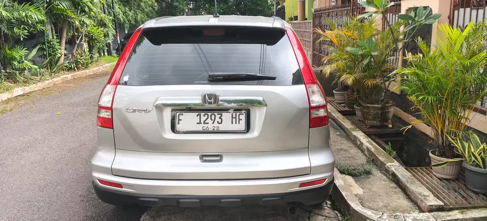Honda CRV 2.4 At 2010/2011 bagus