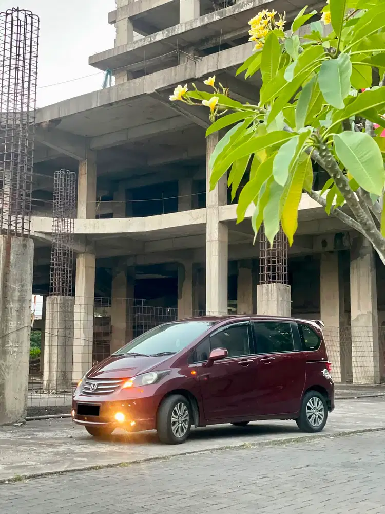 Honda Freed E Psd th 2009 at istimewa Jual cepat bisa tt