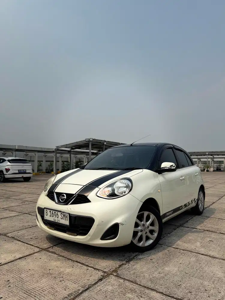 Nissan March 2015 Bensin