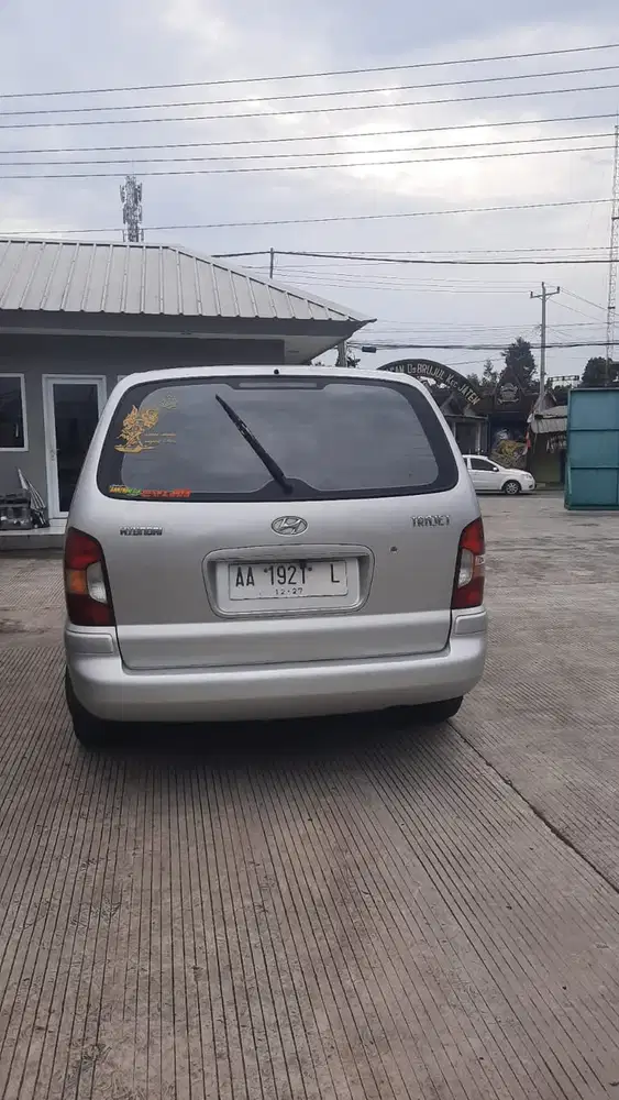 Hyundai Trajet 2003 Bensin