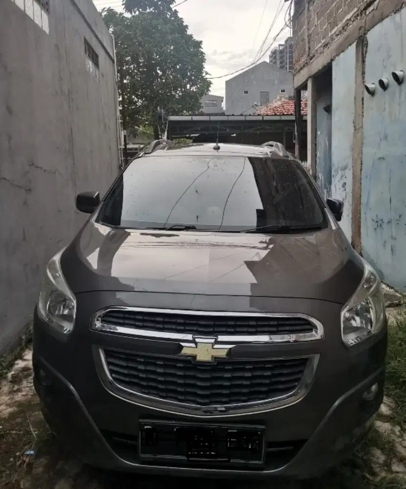 Chevrolet SPIN LTZ 1.5 AT Thn 2015 Full Original