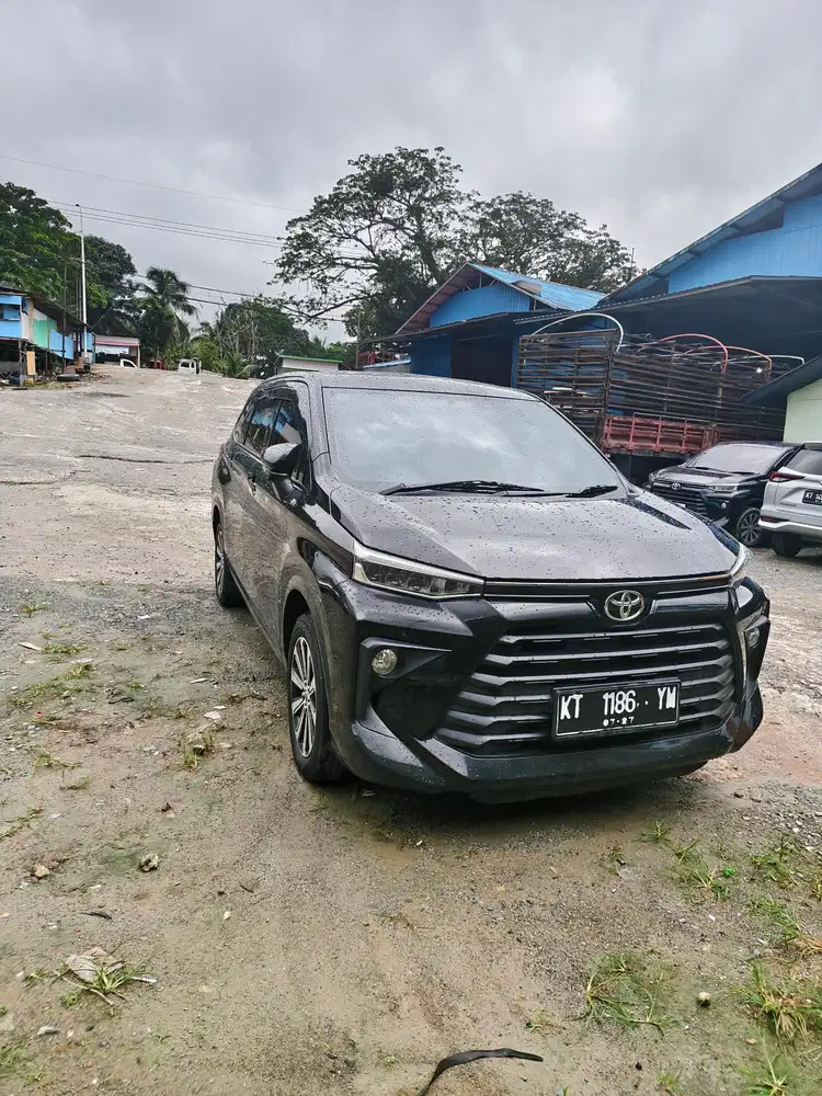 Toyota Avanza 2022 Bensin TSS mulus terawat km 33rb