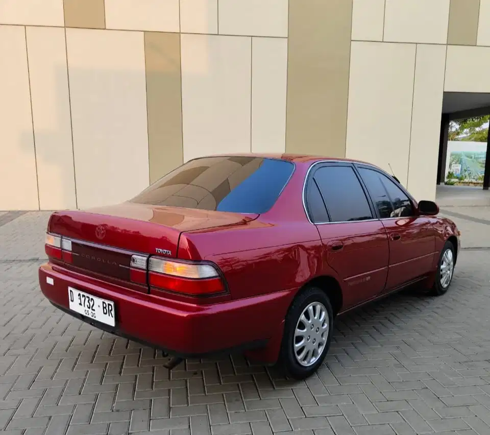 Toyota Great Corolla 1995 mesin halus interior ori