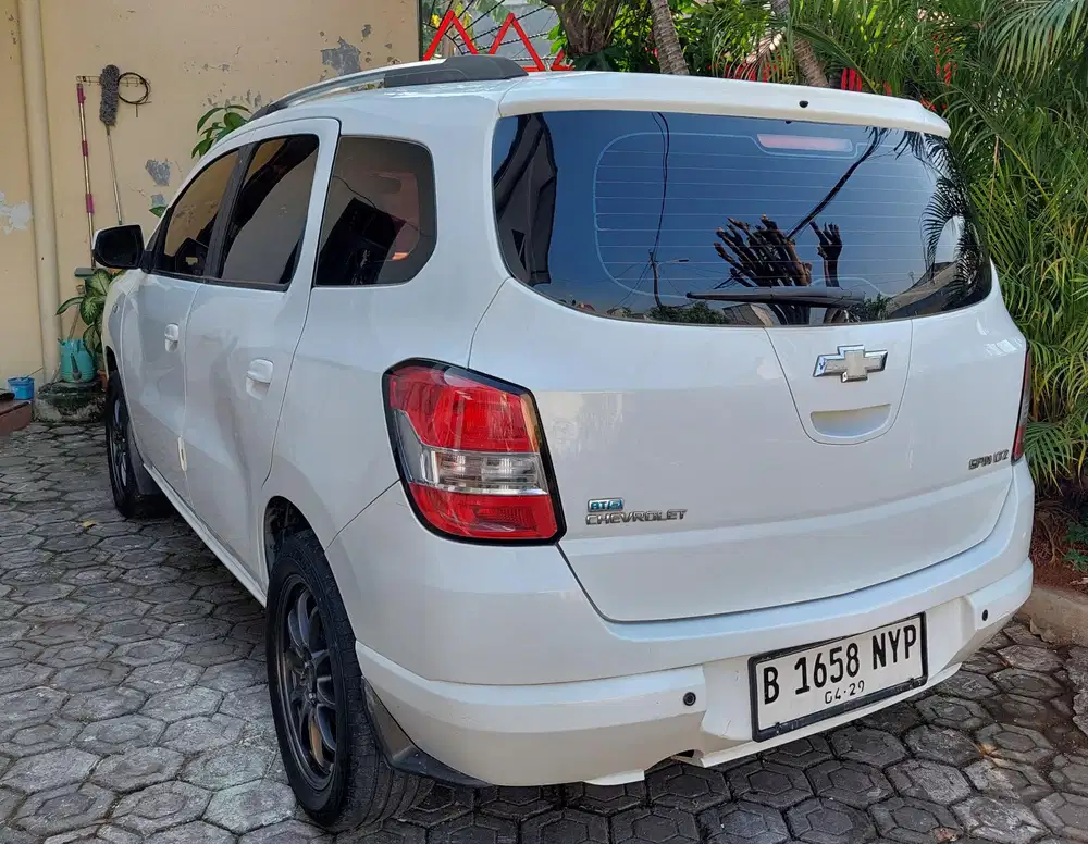 Chevrolet Spin 2013 Bensin