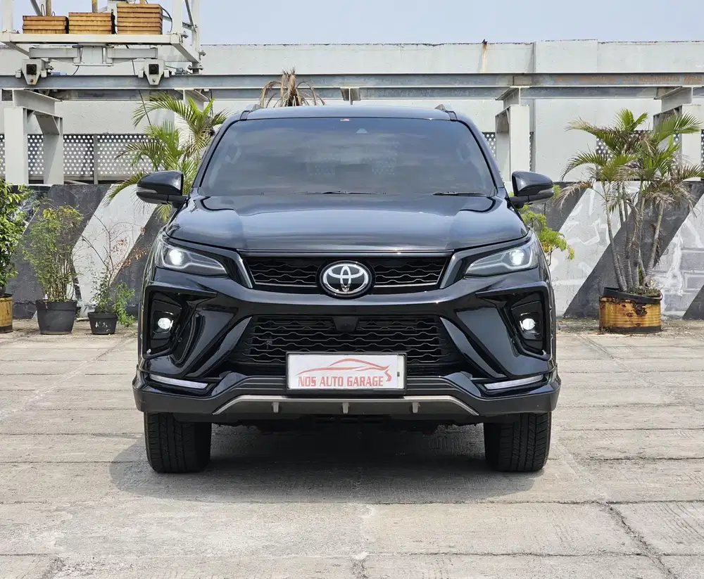 [Km 13rb] Toyota Fortuner 2.8 GR Legender 2025