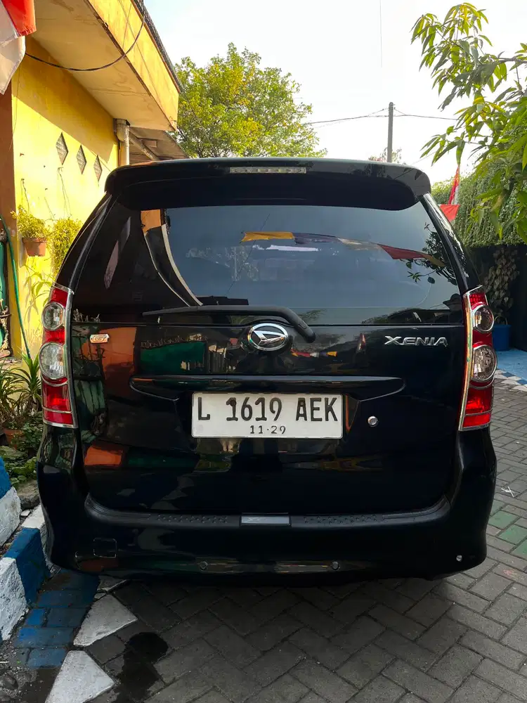 Daihatsu Xenia 2011 Bensin