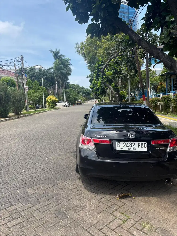 Honda Accord 2010 Bensin