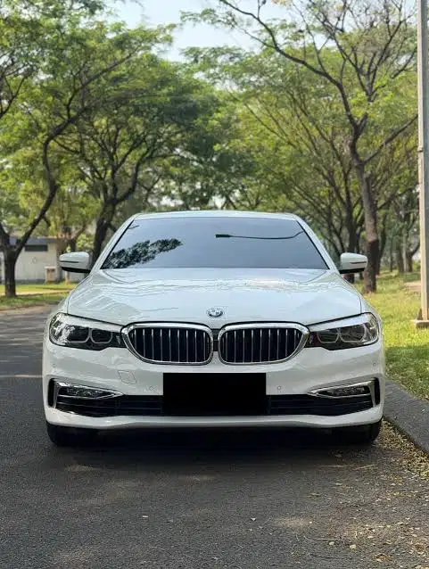 BMW 530i 2017 Bensin