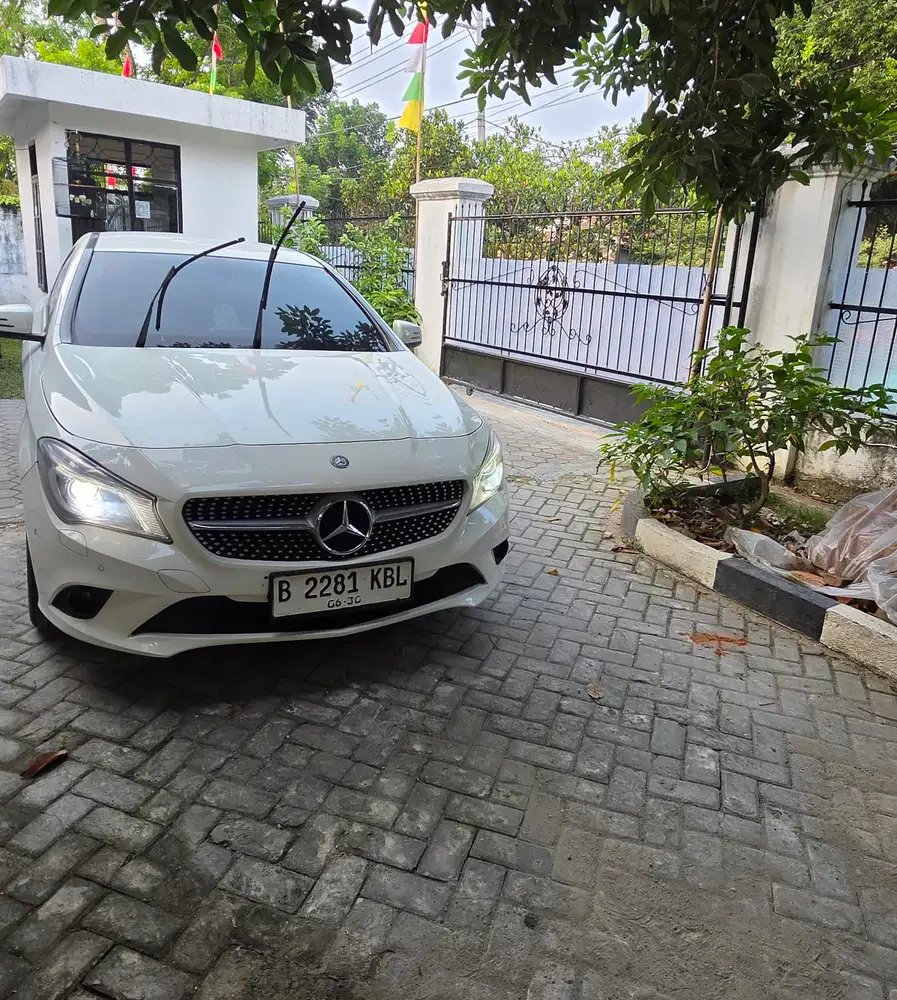 Mercedes-Benz CLA200 2015 Bensin