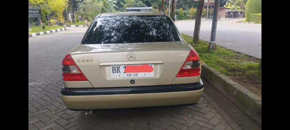 Mercedes-Benz C230 1997 Bensin