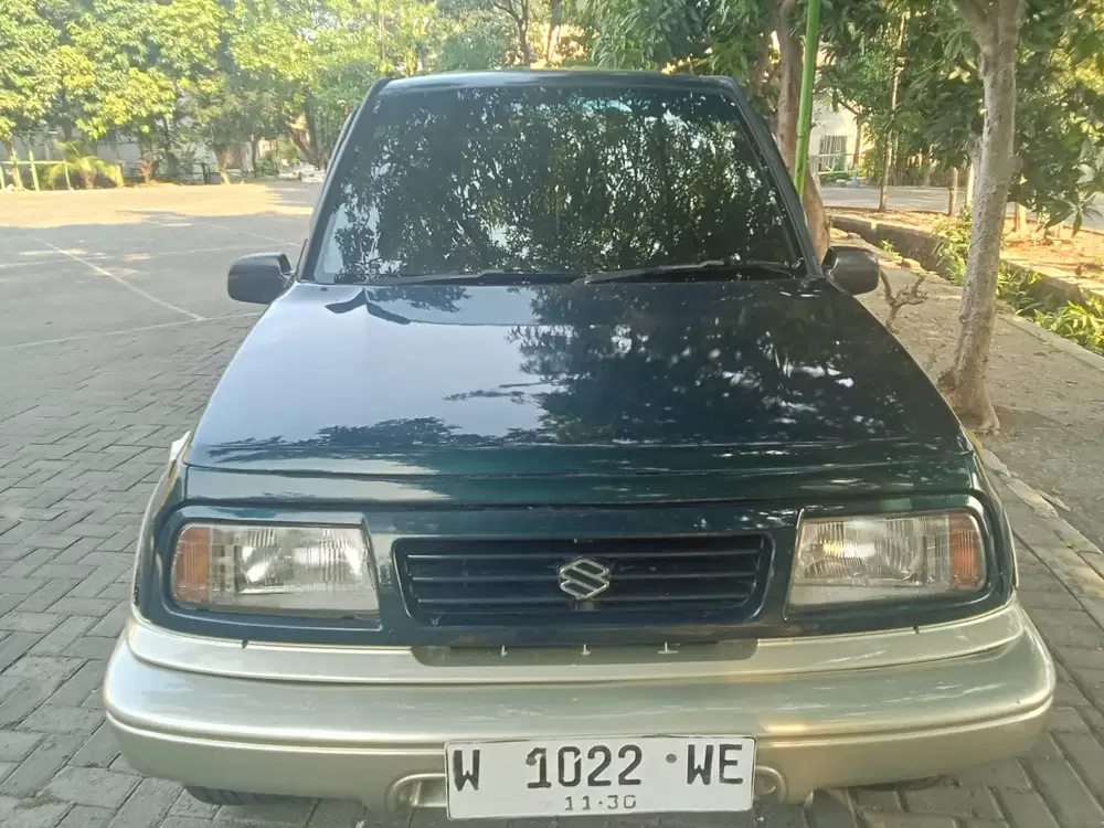 Suzuki Escudo 2000 Bensin