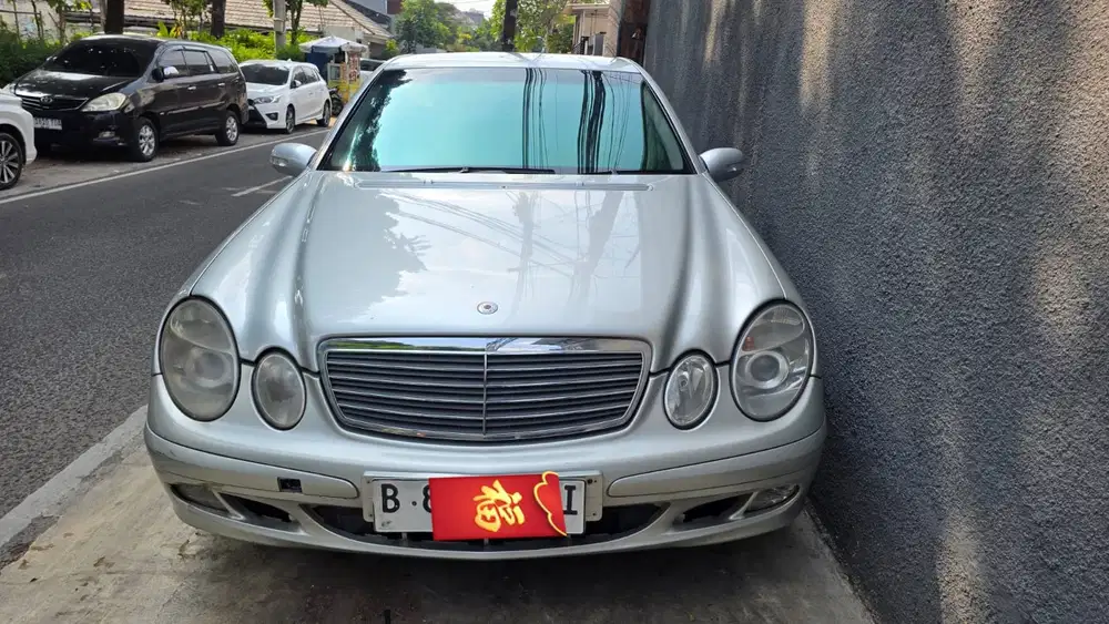 Mercedes-Benz E200K 2003 Bensin