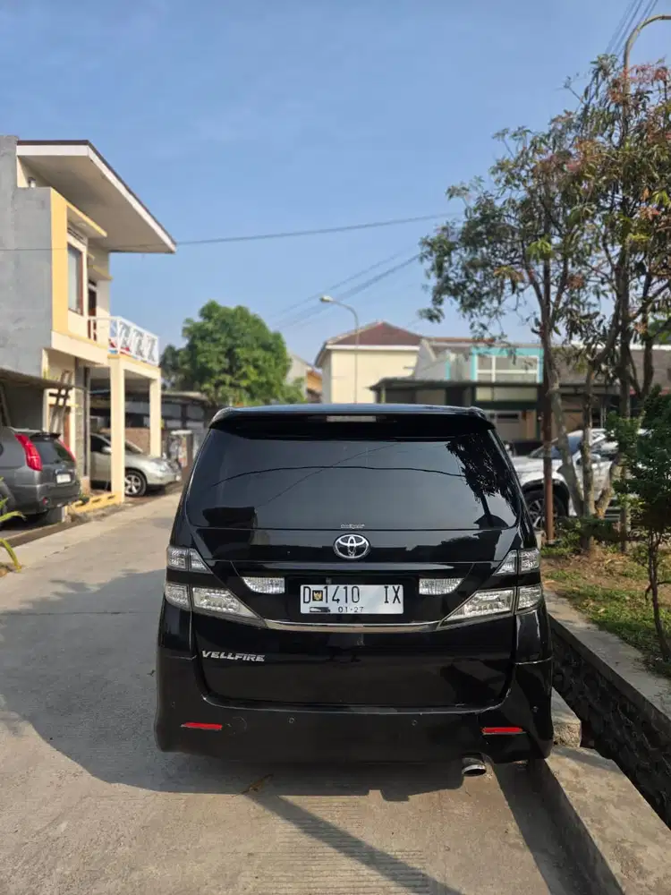 Toyota Vellfire 2009 Bensin