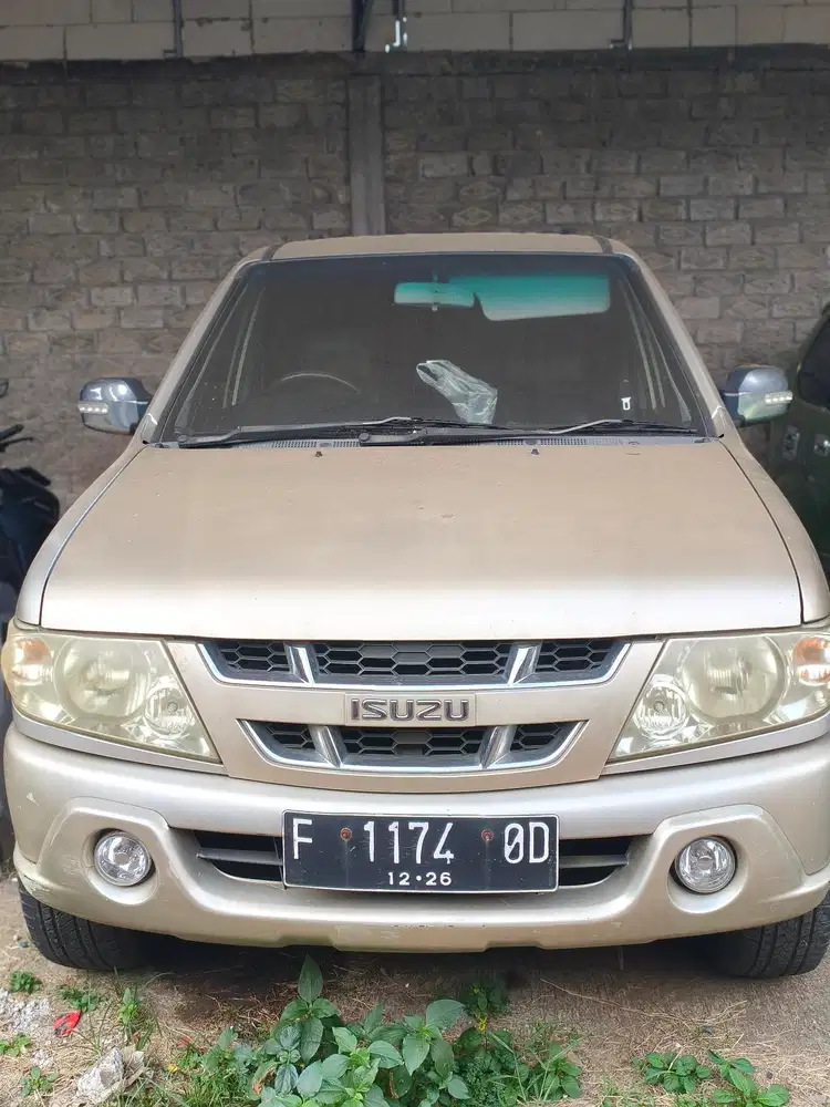Isuzu Grand touring 2007 Diesel