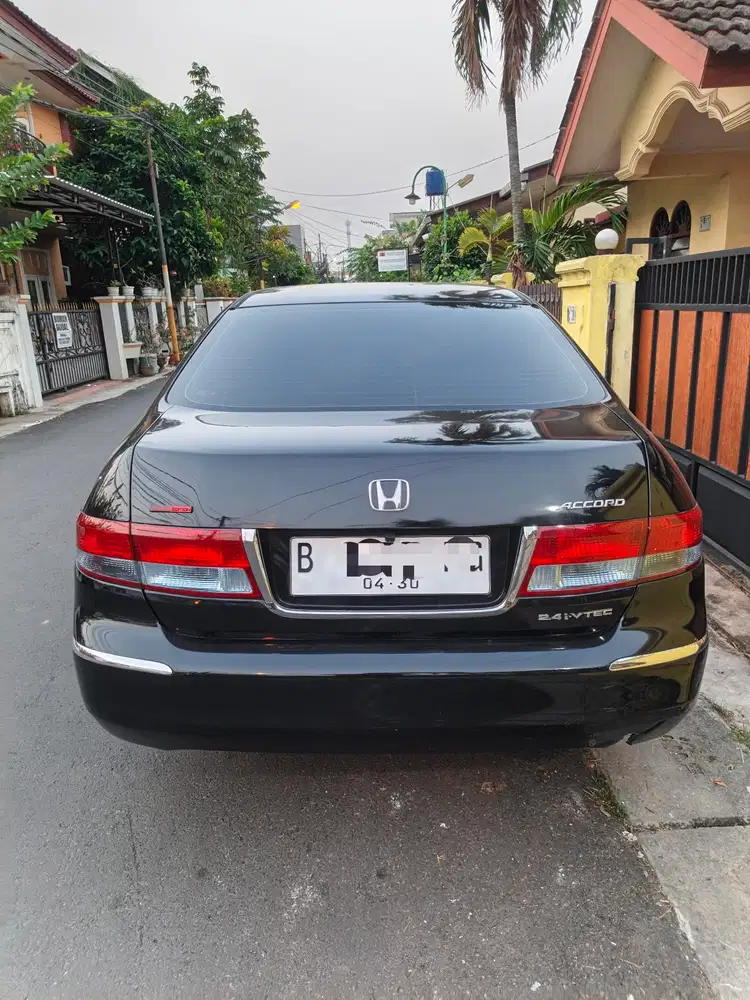 Honda Accord 2005 Bensin
