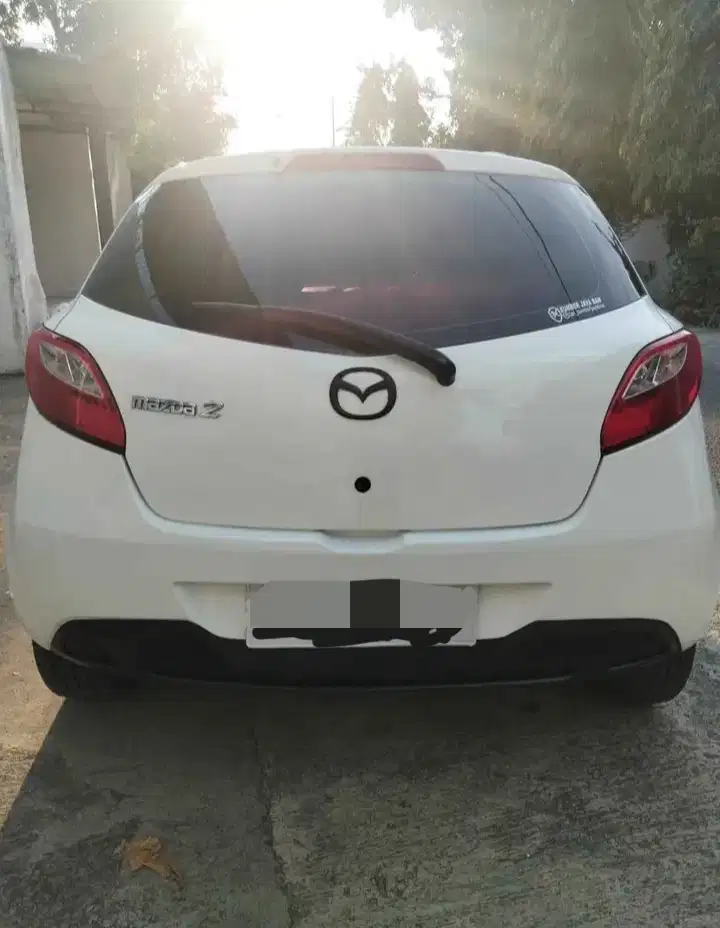Mazda 2 2012 Bensin