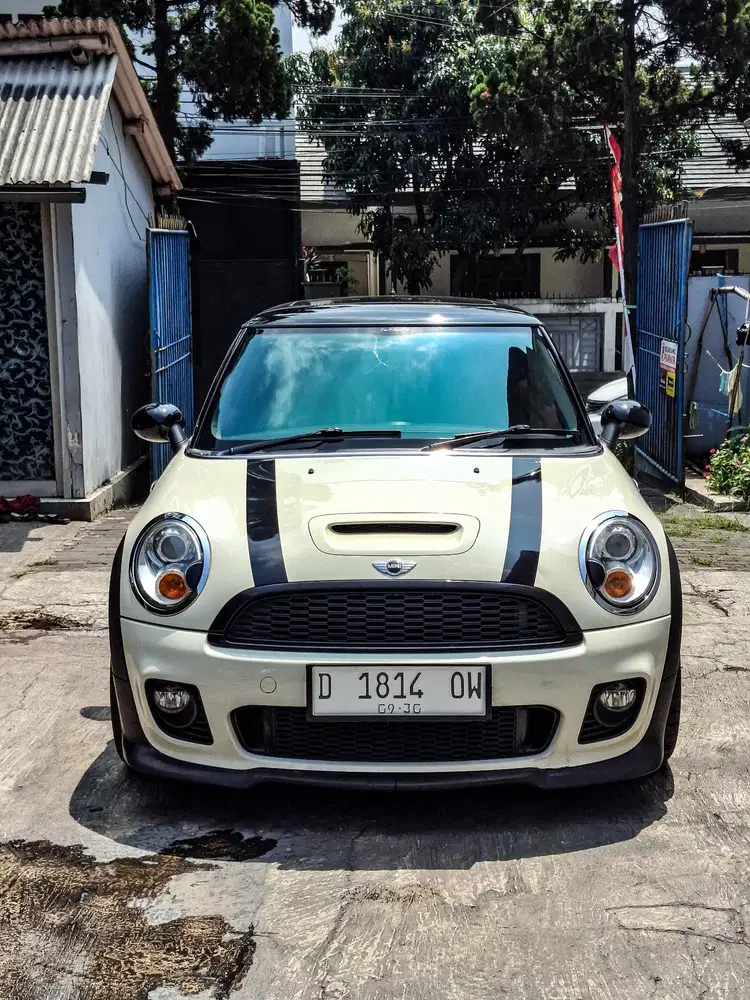 Mini cooper JCW 3 dors 2010