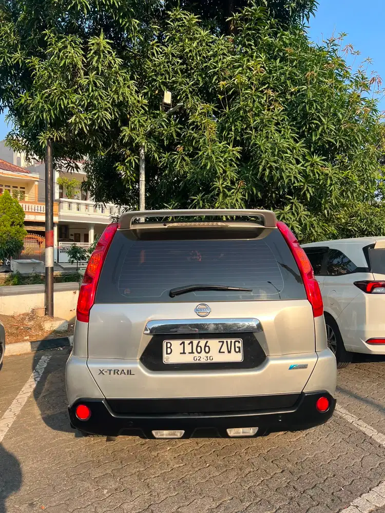 Nissan X-Trail 2011 Bensin