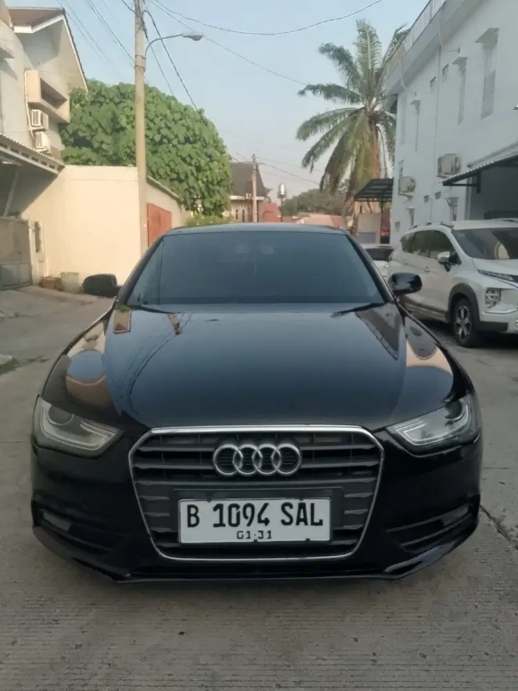 Audi A4 2013 Bensin