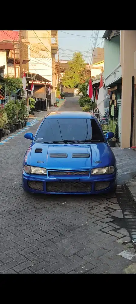 Mitsubishi Lancer 1995 Bensin