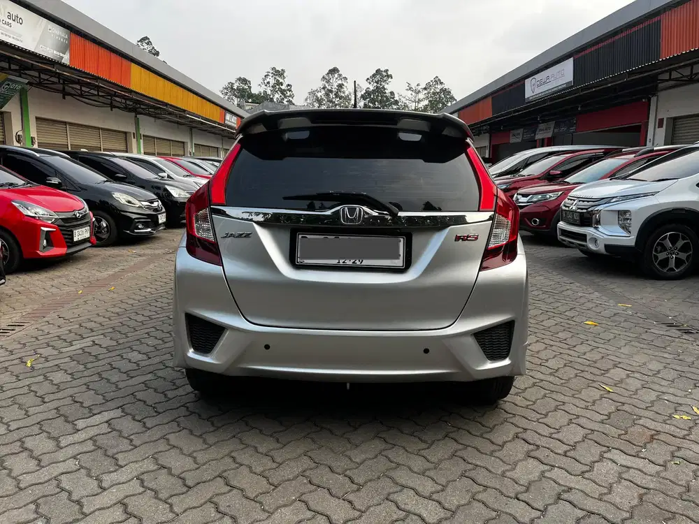 HONDA JAZZ RS MATIC  GK5 LOW KM 60RB DP PROMO 10 JUTA