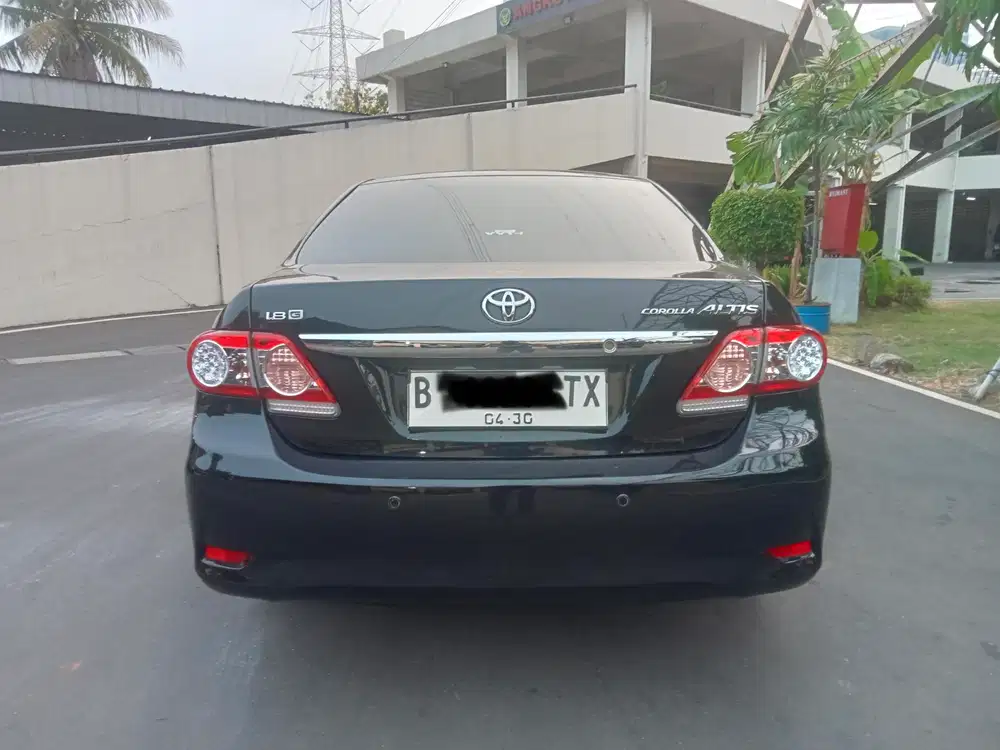Toyota Corolla Altis 2011 Bensin