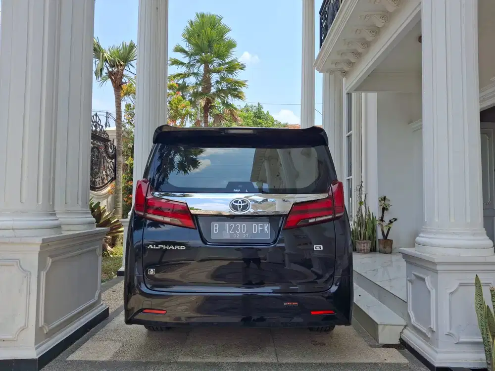 Toyota Alphard 2021 Bensin