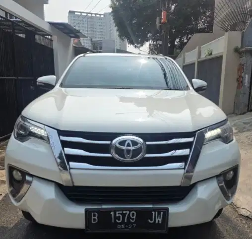 Toyota Fortuner SRZ Bensin 2017 Matic