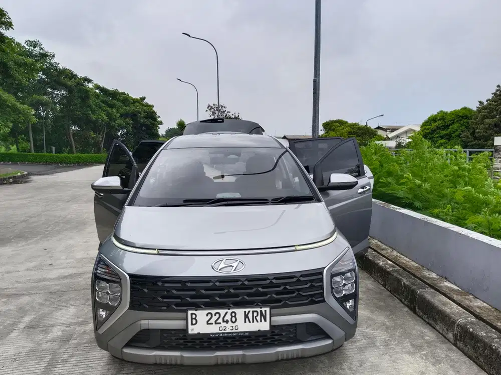 Hyundai Stargazer 2025Bensin