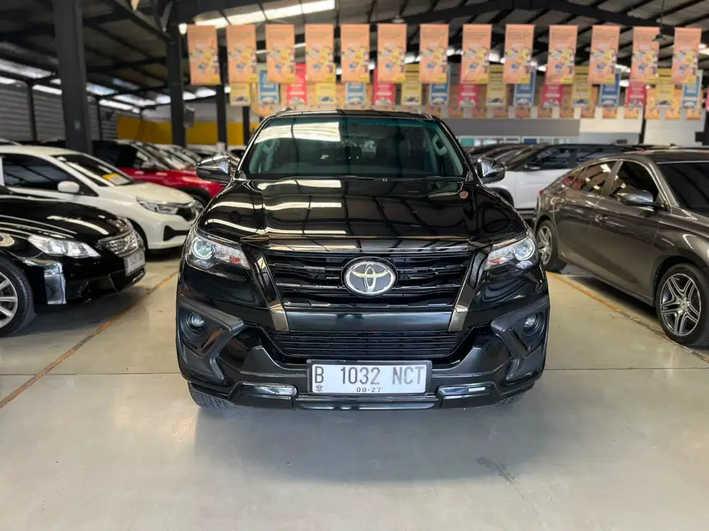 TOYOTA FORTUNER VRZ 2.4 TRD AT 2020 - KICK SENSOR