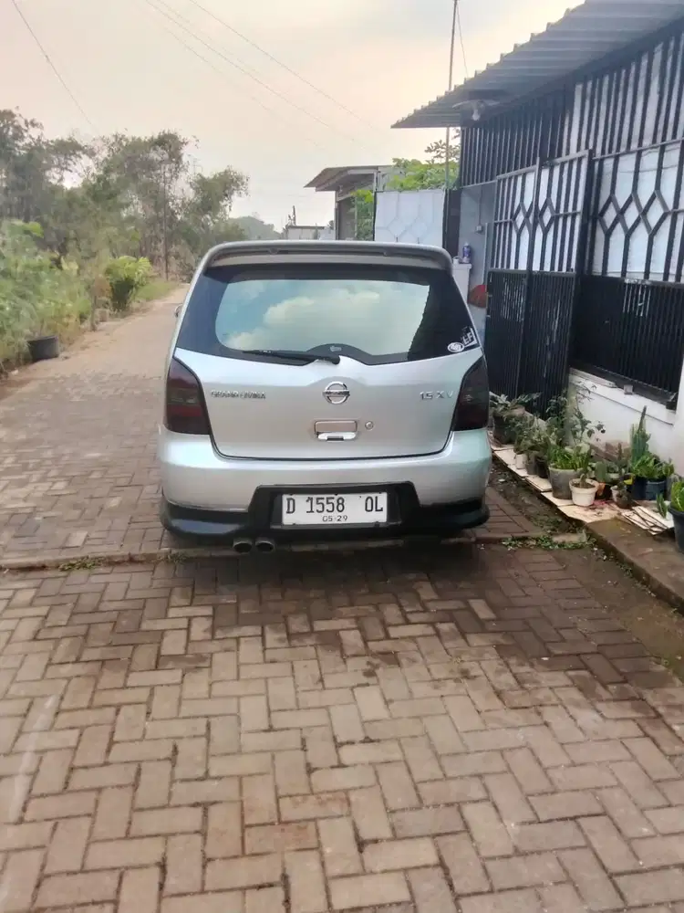 Nissan Grand livina 2008 Bensin
