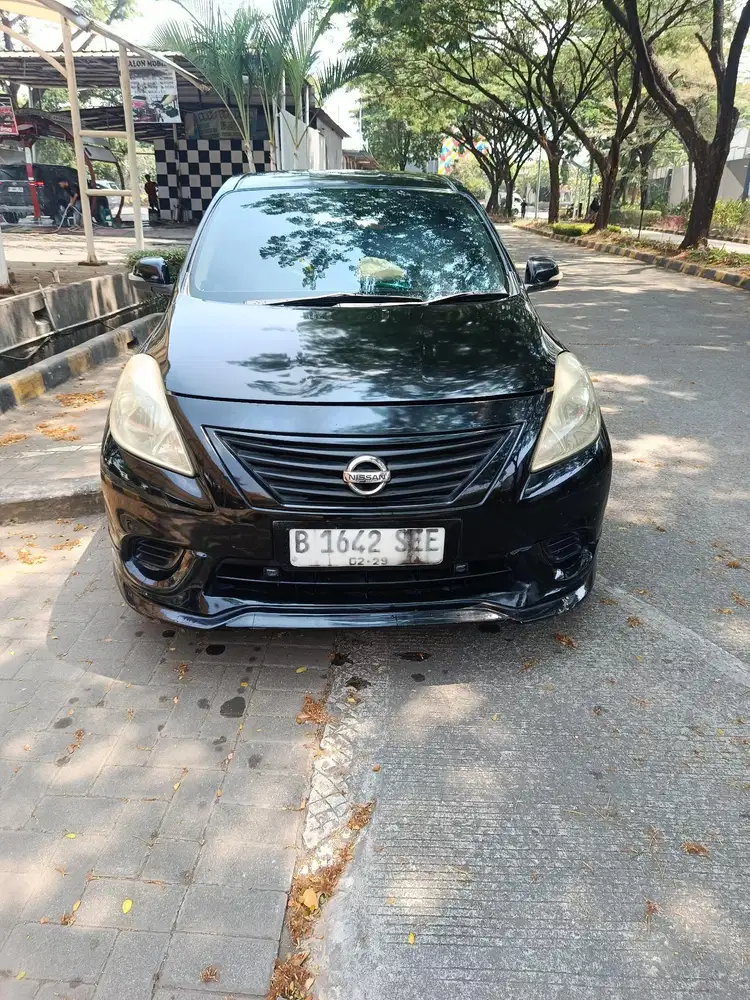 Nissan Almera 2013 Bensin