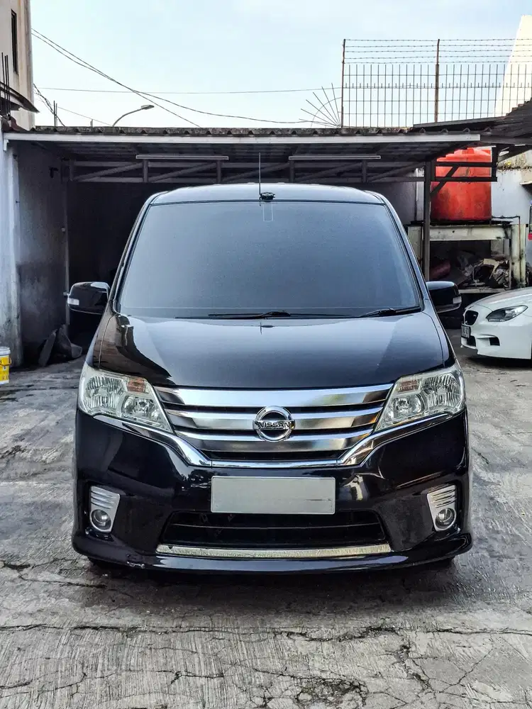 Nissan Serena Hws 2013