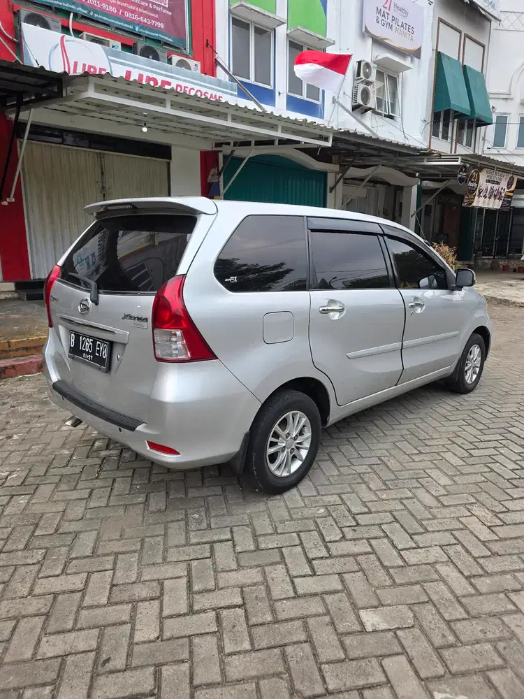 Daihatsu Xenia 2012 Bensin