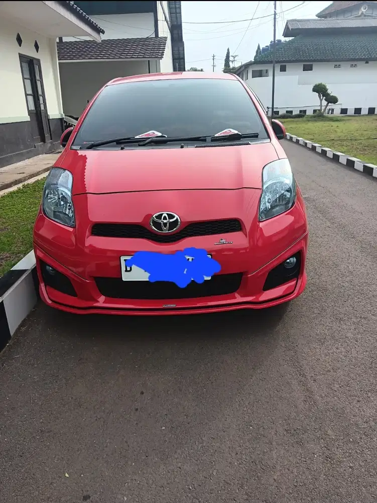 Toyota Yaris 2012 Bensin