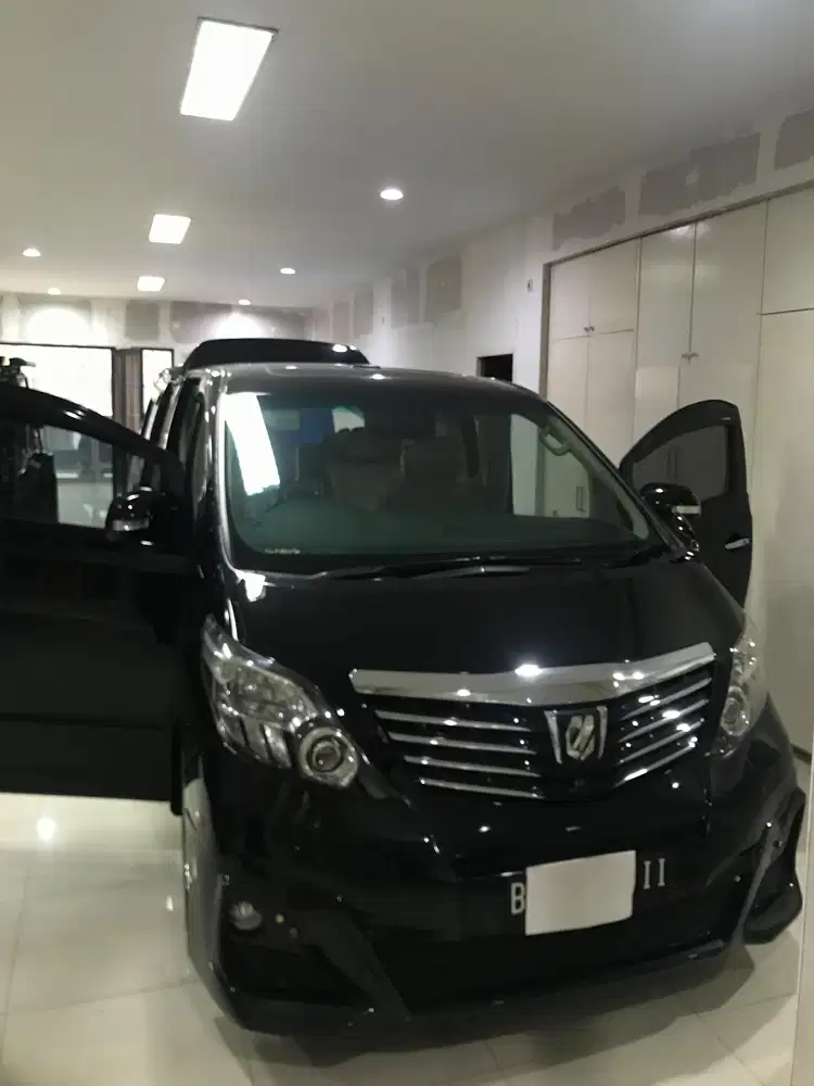 Toyota Alphard 2009 Bensin