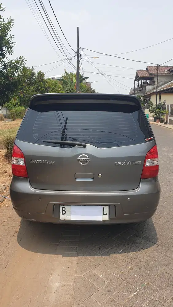 Nissan Grand livina 2011 Bensin