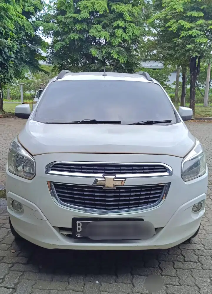 Chevrolet Spin 2014 Bensin