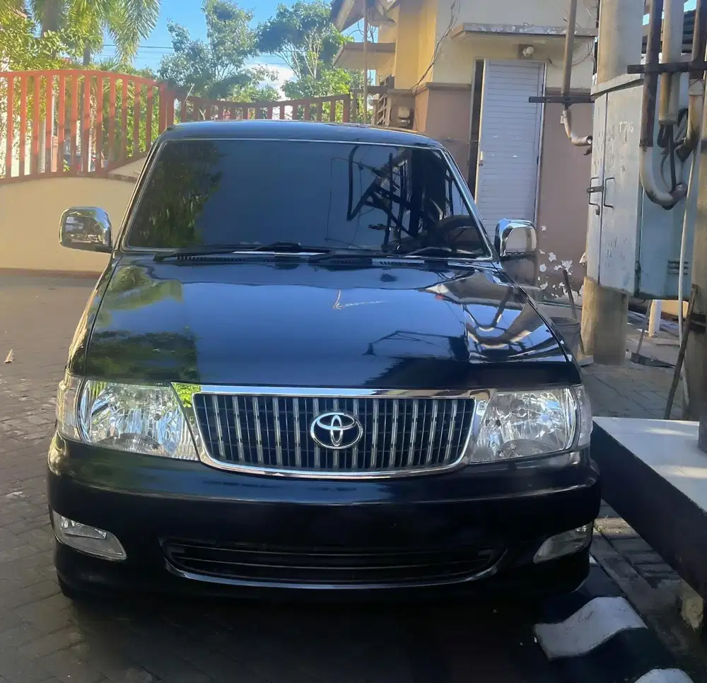 Toyota Kijang Kapsul LGX 1.8 EFI AT 2003
