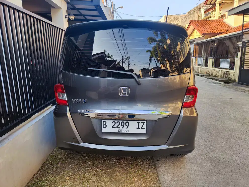 Honda Freed 2013 Bensin