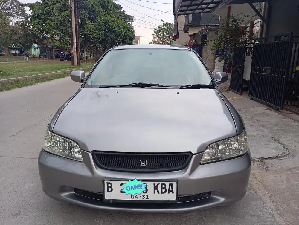Honda Accord 2000 Bensin